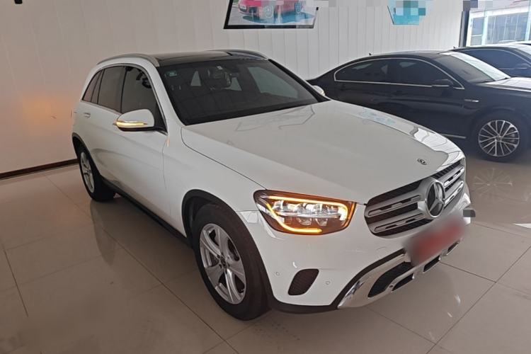 Used Mercedes-Benz GLC 2020 GLC 260 L 4MATIC Dynamic Model Front Right 45 Deg