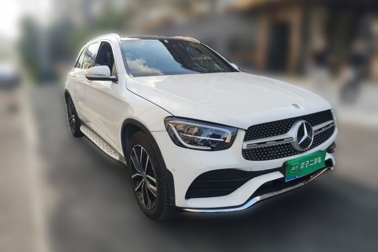 Used Mercedes-Benz GLC 2020 Facelift GLC 300 L 4MATIC Dynamic Edition Front Right 45 Deg