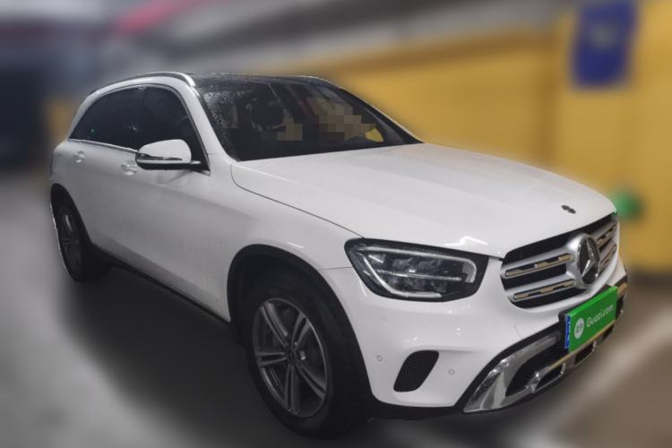 Used Mercedes-Benz GLC 2020 Facelifted GLC 260 L 4MATIC Dynamic Edition Front Right 45 Deg