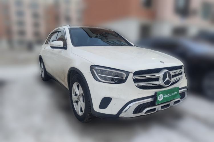 Used Mercedes-Benz GLC 2020 Facelifted GLC 260 L 4MATIC Dynamic Edition Front Right 45 Deg