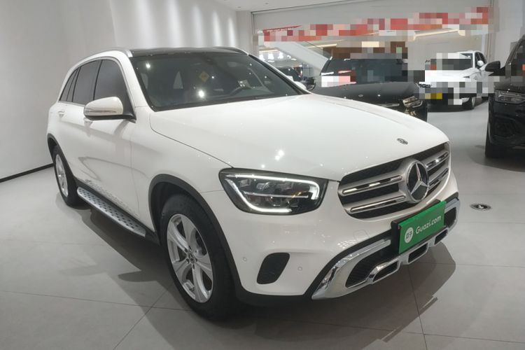 Used Mercedes-Benz GLC 2020 Facelifted GLC 260 L 4MATIC Dynamic Edition Front Right 45 Deg