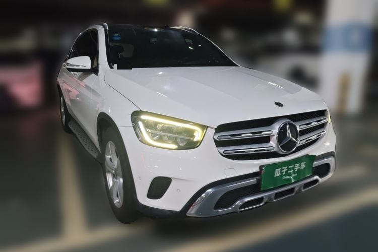 Used Mercedes-Benz GLC 2020 GLC 260 L 4MATIC Dynamic Model Front Right 45 Deg