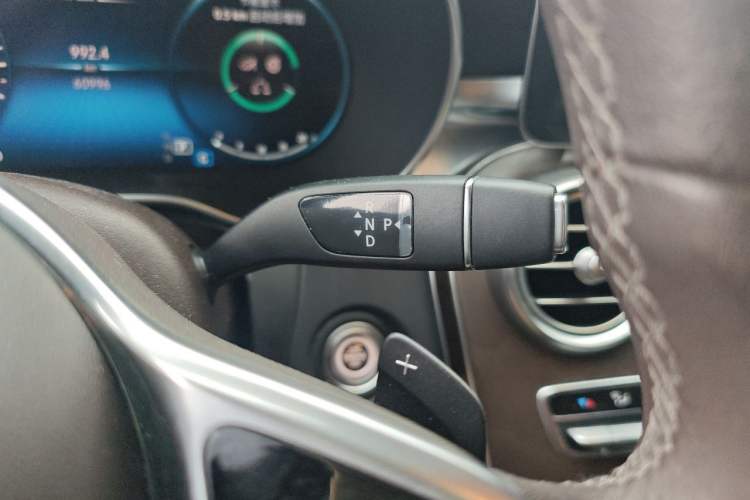 Used Mercedes-Benz GLC 2020 GLC 260 L 4MATIC Luxury Model Gear Lever