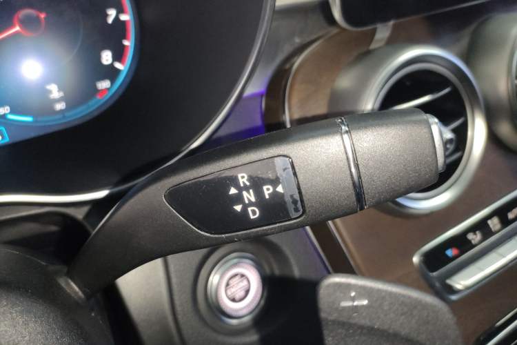 Used Mercedes-Benz GLC 2020 GLC 260 L 4MATIC Luxury Model Gear Lever