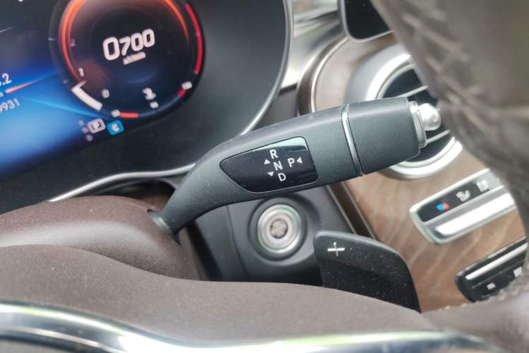 Used Mercedes-Benz GLC 2020 GLC 260 L 4MATIC Luxury Model Gear Lever
