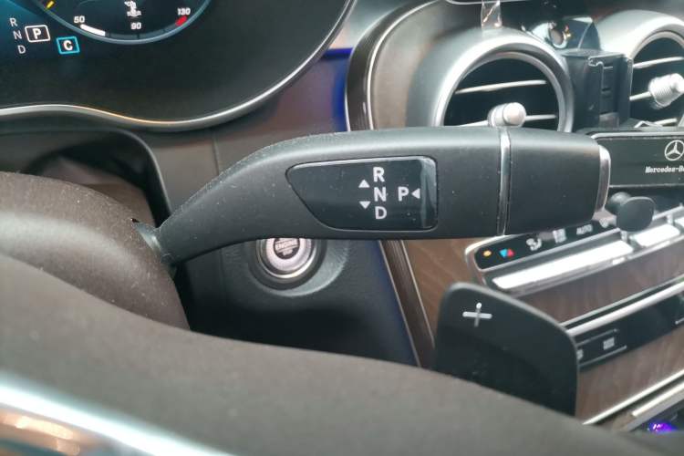 Used Mercedes-Benz GLC 2020 GLC 260 L 4MATIC Luxury Model Gear Lever