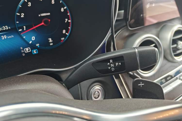 Used Mercedes-Benz GLC 2020 Facelift GLC 300 L 4MATIC Dynamic Edition Gear Lever