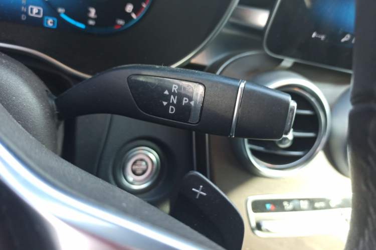 Used Mercedes-Benz GLC 2020 GLC 260 L 4MATIC Luxury Model Gear Lever