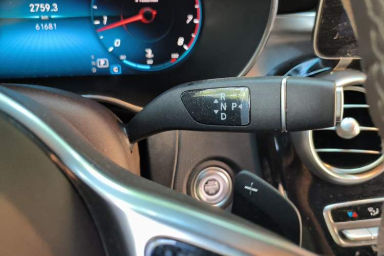 Used Mercedes-Benz GLC 2020 GLC 260 L 4MATIC Luxury Model Gear Lever