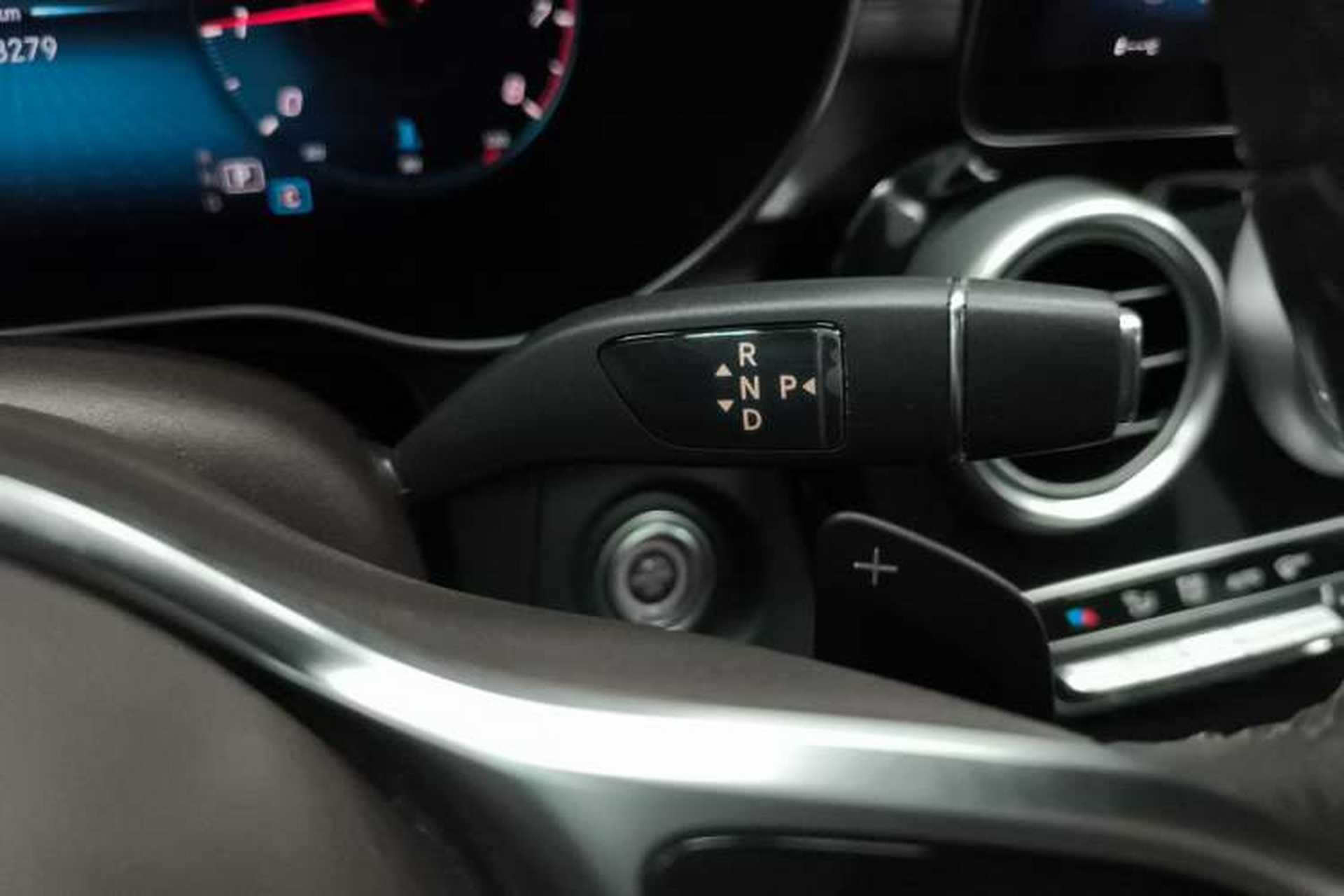Used Mercedes-Benz GLC 2020 Facelifted GLC 260 L 4MATIC Dynamic Edition Gear Lever