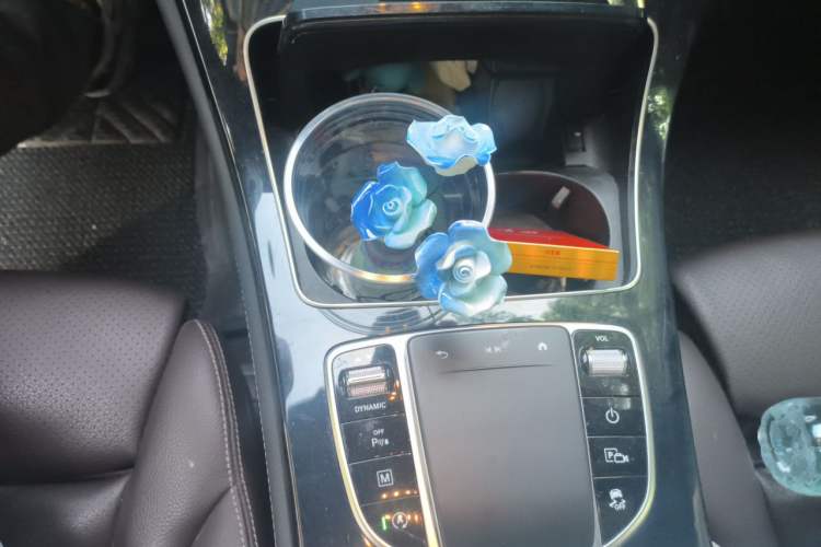 Used Mercedes-Benz GLC 2020 GLC 260 L 4MATIC Dynamic Model Gear Lever
