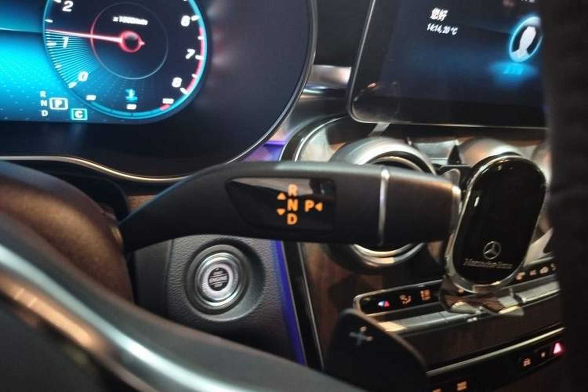 Used Mercedes-Benz GLC 2020 Facelift GLC 300 L 4MATIC Dynamic Edition Gear Lever
