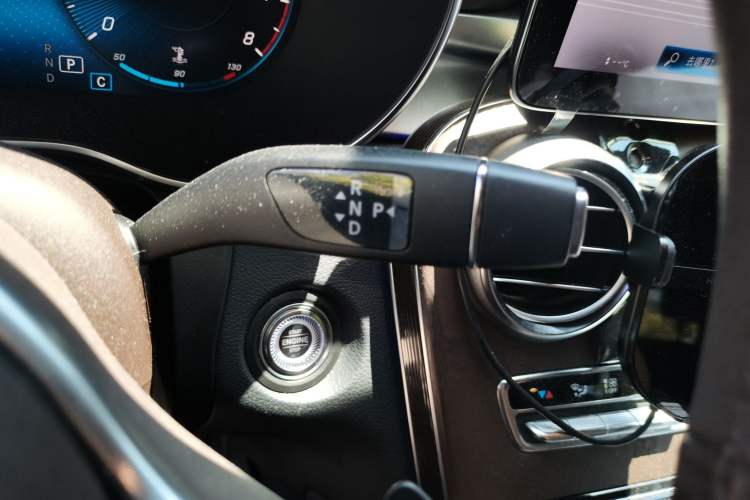 Used Mercedes-Benz GLC 2020 Facelift GLC 300 L 4MATIC Dynamic Edition Gear Lever