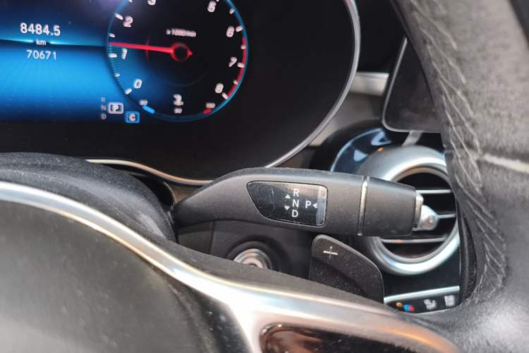 Used Mercedes-Benz GLC 2020 Facelifted GLC 260 L 4MATIC Dynamic Edition Gear Lever