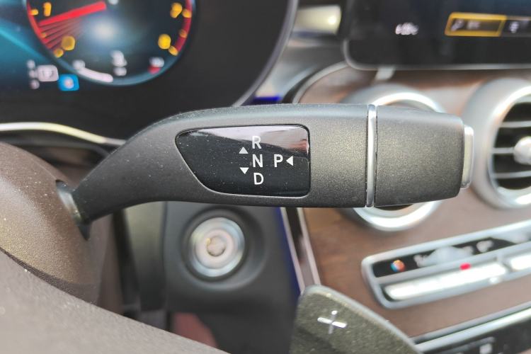Used Mercedes-Benz GLC 2020 GLC 260 L 4MATIC Luxury Model Gear Lever