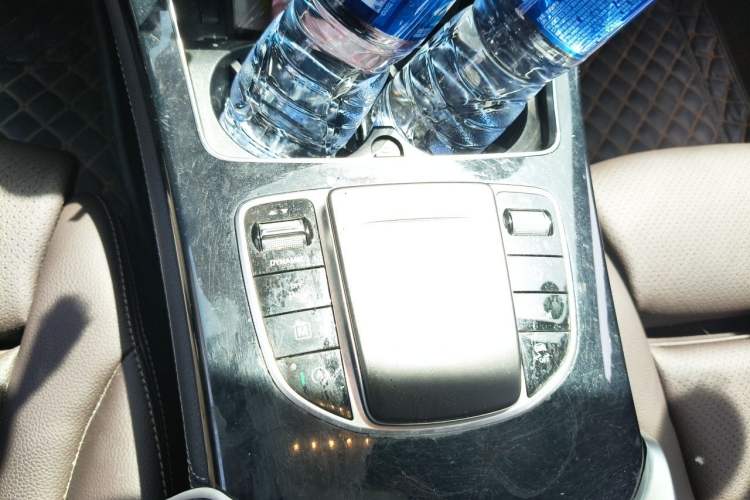 Used Mercedes-Benz GLC 2020 Facelifted GLC 260 L 4MATIC Dynamic Edition Gear Lever