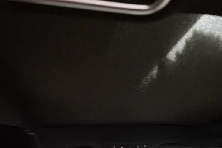 Used Mercedes-Benz GLC 2020 Facelifted GLC 260 L 4MATIC Dynamic Edition Headliner