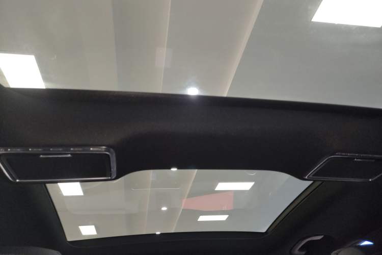 Used Mercedes-Benz GLC 2020 GLC 260 L 4MATIC Luxury Model Headliner