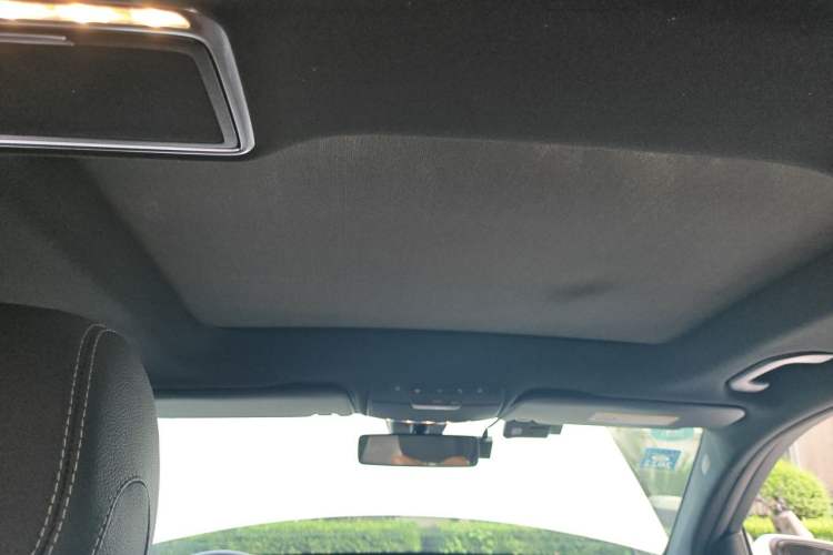 Used Mercedes-Benz GLC 2020 GLC 260 L 4MATIC Dynamic Model Headliner