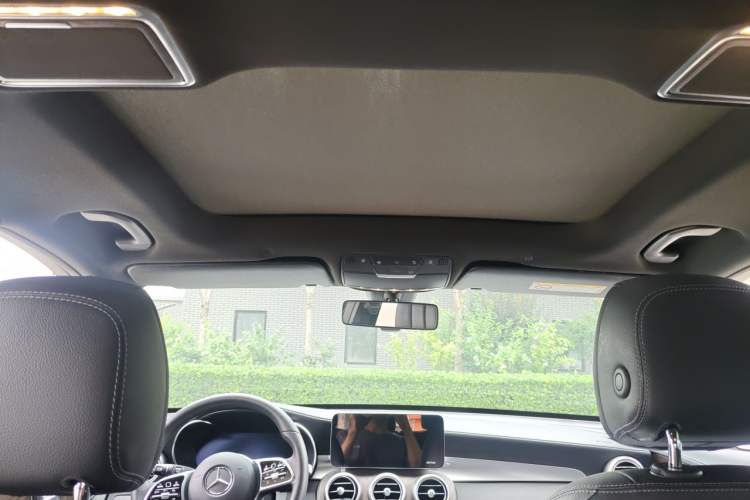 Used Mercedes-Benz GLC 2020 Facelift GLC 260 L 4MATIC Luxury Edition Headliner
