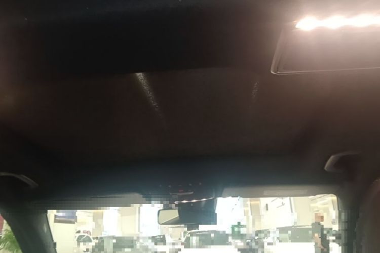 Used Mercedes-Benz GLC 2020 GLC 300 L 4MATIC Dynamic Edition Headliner