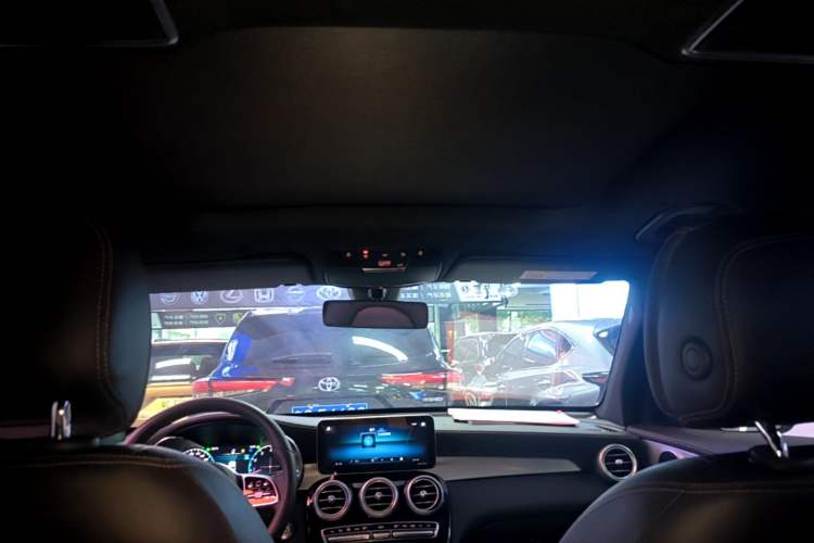 Used Mercedes-Benz GLC 2020 Facelifted GLC 260 L 4MATIC Dynamic Edition Headliner
