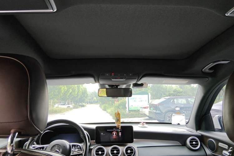 Used Mercedes-Benz GLC 2020 GLC 300 L 4MATIC Dynamic Edition Headliner