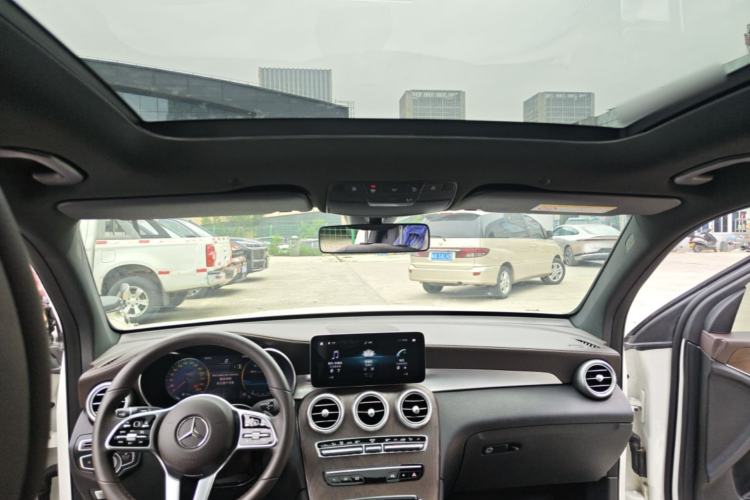 Used Mercedes-Benz GLC 2020 Facelift GLC 260 L 4MATIC Luxury Edition Headliner
