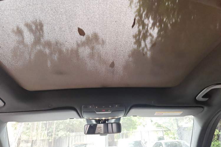 Used Mercedes-Benz GLC 2020 GLC 300 L 4MATIC Dynamic Edition Headliner