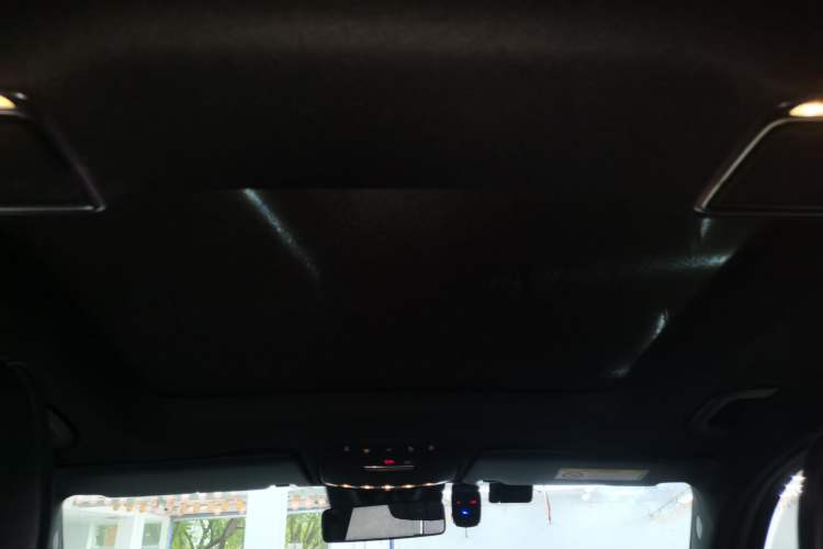 Used Mercedes-Benz GLC 2020 GLC 300 L 4MATIC Dynamic Edition Headliner