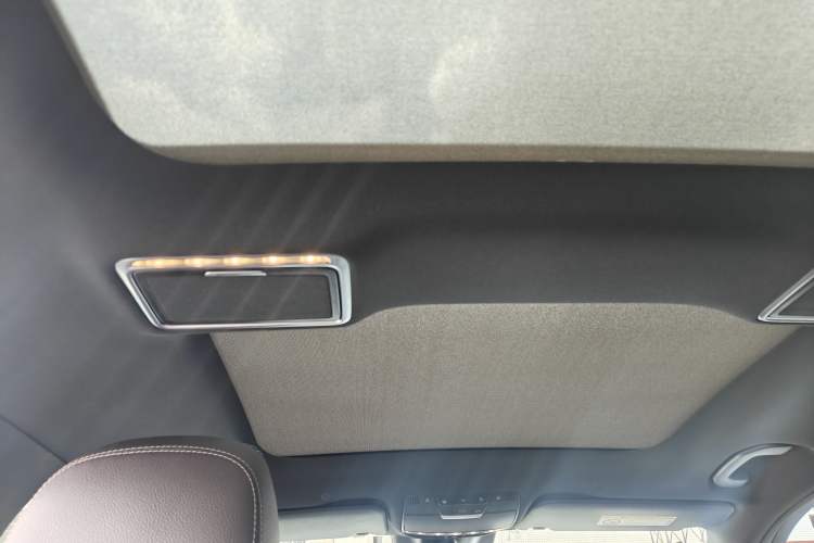 Used Mercedes-Benz GLC 2020 GLC 300 L 4MATIC Dynamic Edition Headliner