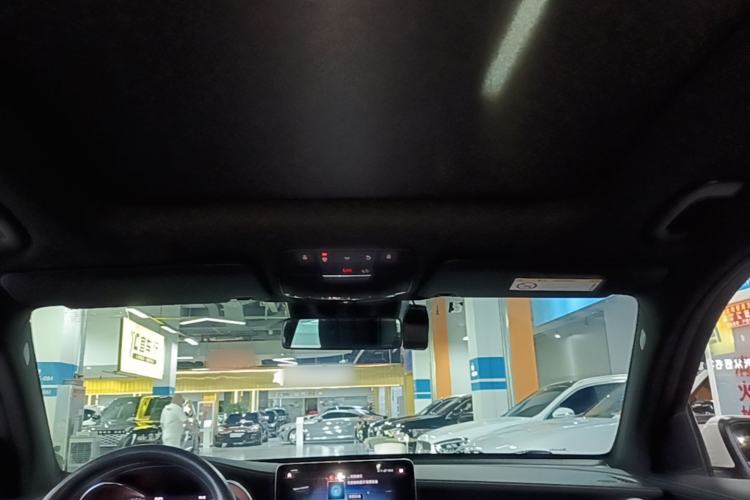 Used Mercedes-Benz GLC 2020 Facelift GLC 300 L 4MATIC Dynamic Edition Headliner