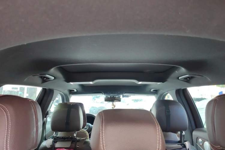 Used Mercedes-Benz GLC 2020 GLC 300 L 4MATIC Dynamic Edition Headliner