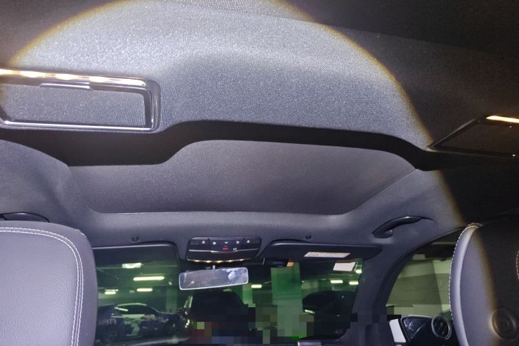 Used Mercedes-Benz GLC 2020 Facelift GLC 300 L 4MATIC Dynamic Edition Headliner