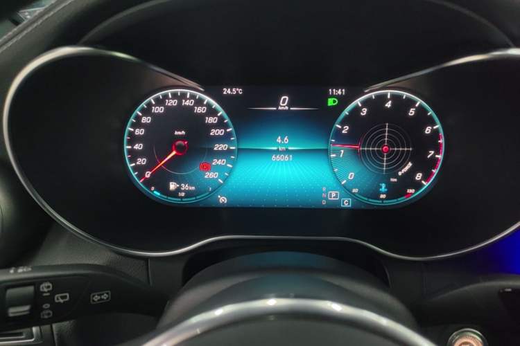 Used Mercedes-Benz GLC 2020 GLC 260 L 4MATIC Luxury Model Instrument Cluster