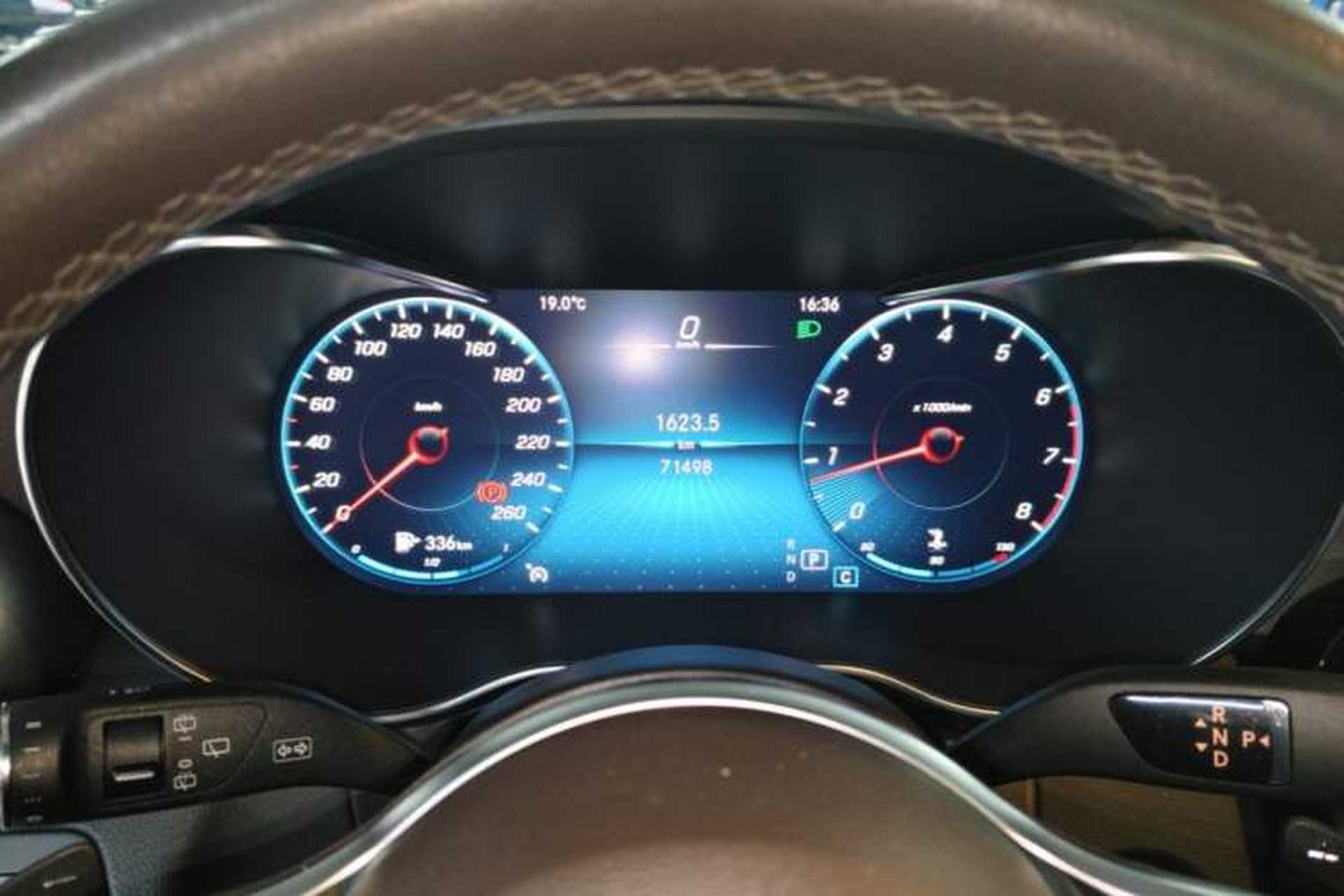 Used Mercedes-Benz GLC 2020 Facelifted GLC 260 L 4MATIC Dynamic Edition Instrument Cluster