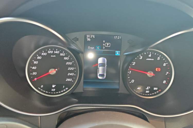 Used Mercedes-Benz GLC 2020 GLC 260 L 4MATIC Dynamic Model Instrument Cluster
