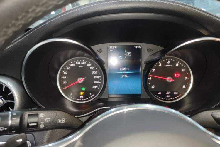 Used Mercedes-Benz GLC 2020 GLC 260 L 4MATIC Dynamic Model Instrument Cluster