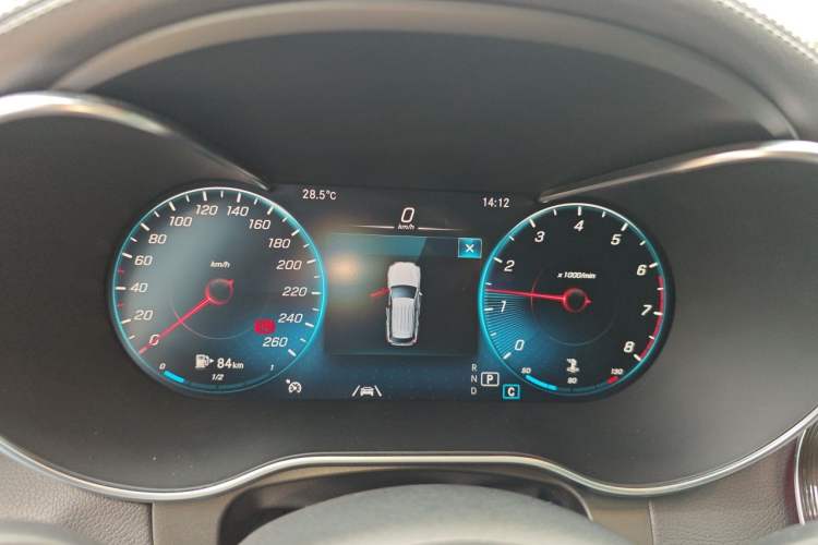 Used Mercedes-Benz GLC 2020 GLC 300 L 4MATIC Luxury Model Instrument Cluster