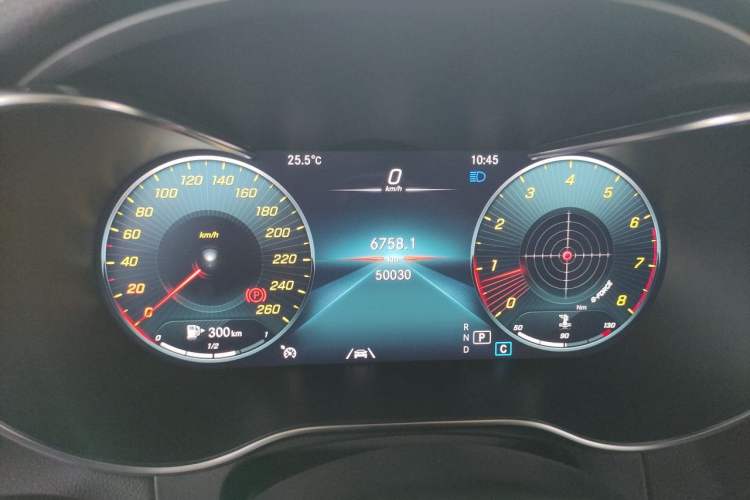 Used Mercedes-Benz GLC 2020 GLC 300 L 4MATIC Luxury Model Instrument Cluster