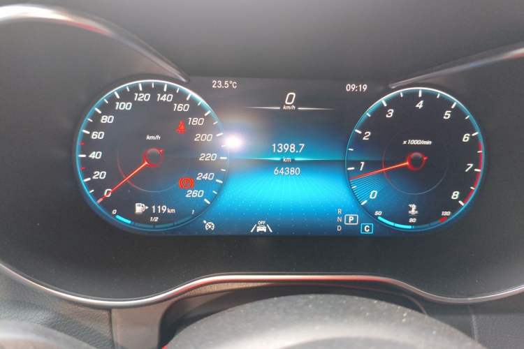 Used Mercedes-Benz GLC 2020 Facelift GLC 300 L 4MATIC Dynamic Edition Instrument Cluster