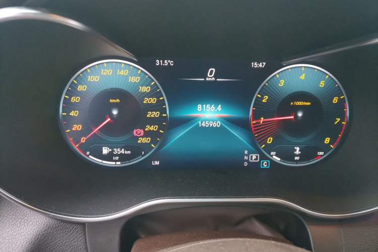 Used Mercedes-Benz GLC 2020 GLC 260 L 4MATIC Luxury Model Instrument Cluster