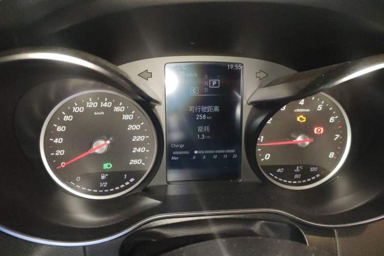 Used Mercedes-Benz GLC 2020 GLC 260 L 4MATIC Dynamic Model Instrument Cluster