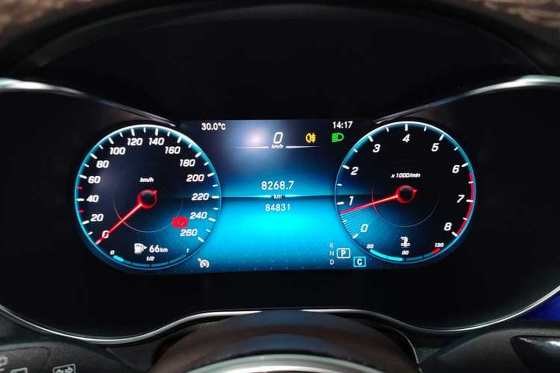 Used Mercedes-Benz GLC 2020 Facelift GLC 260 L 4MATIC Luxury Edition Instrument Cluster