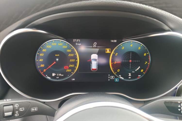Used Mercedes-Benz GLC 2020 Facelift GLC 260 L 4MATIC Luxury Edition Instrument Cluster