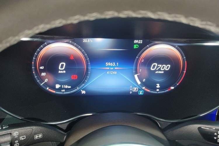 Used Mercedes-Benz GLC 2020 Facelift GLC 260 L 4MATIC Luxury Edition Instrument Cluster