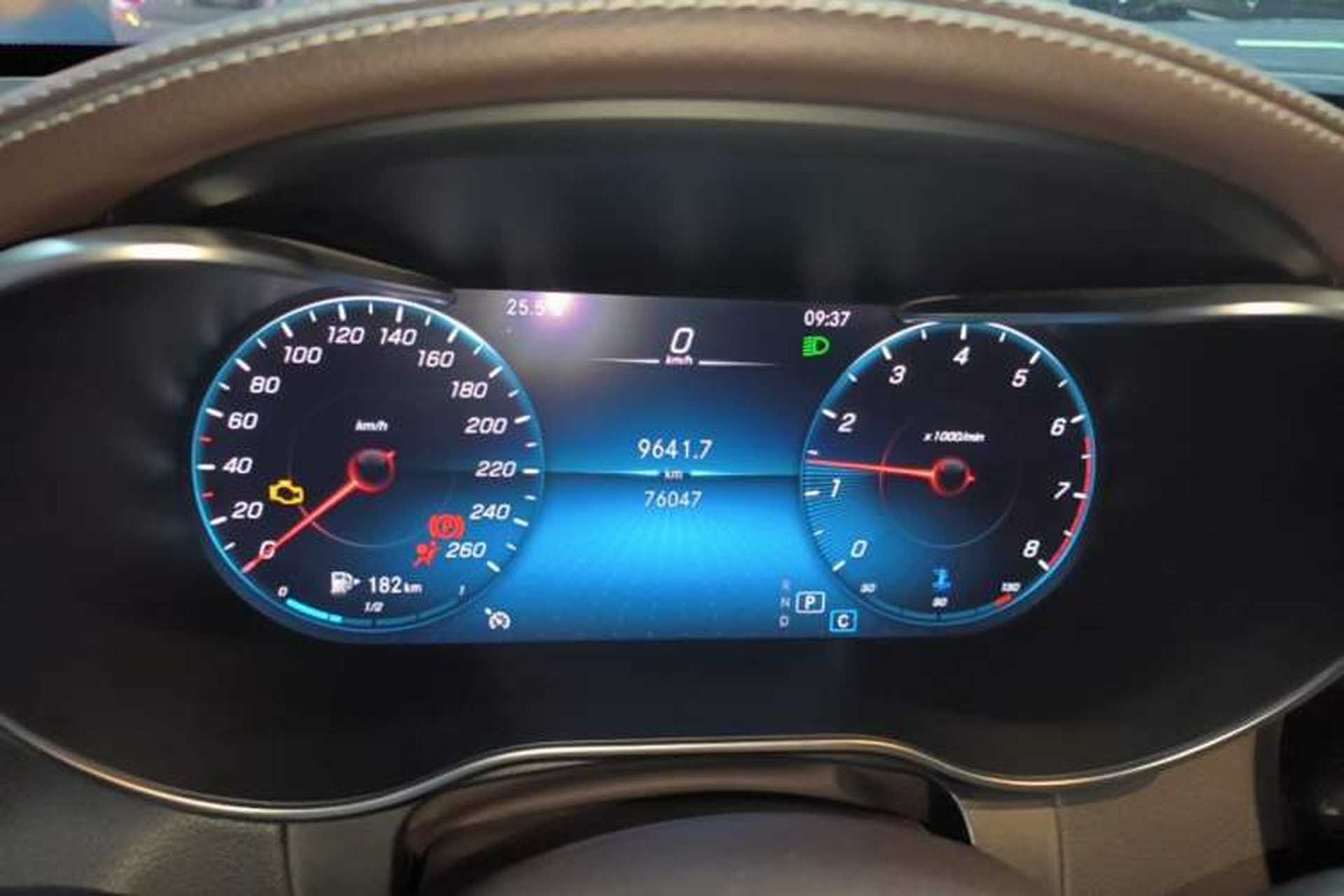 Used Mercedes-Benz GLC 2020 Facelifted GLC 260 L 4MATIC Dynamic Edition Instrument Cluster
