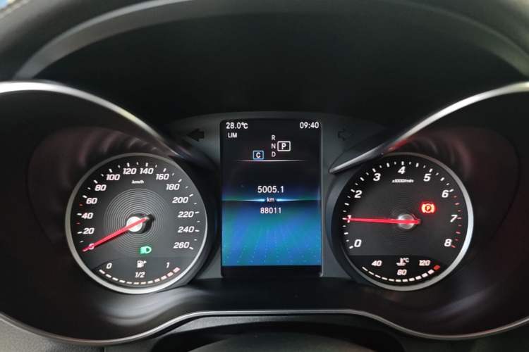 Used Mercedes-Benz GLC 2020 GLC 260 L 4MATIC Dynamic Model Instrument Cluster