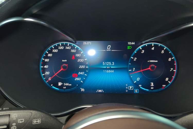 Used Mercedes-Benz GLC 2020 Facelifted GLC 300 L 4MATIC AMG-Line Instrument Cluster