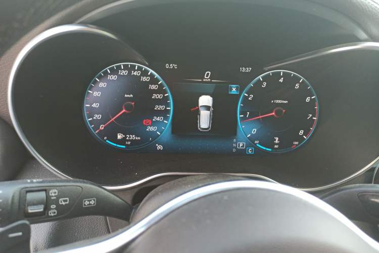 Used Mercedes-Benz GLC 2020 GLC 260 L 4MATIC Luxury Model Instrument Cluster